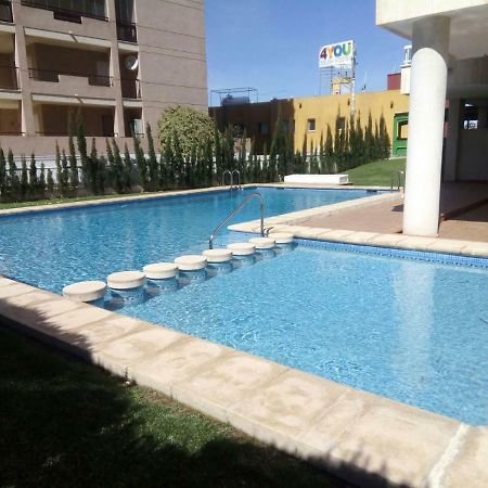 Apart. En Calpe A 150M. De La Playa Exterior photo