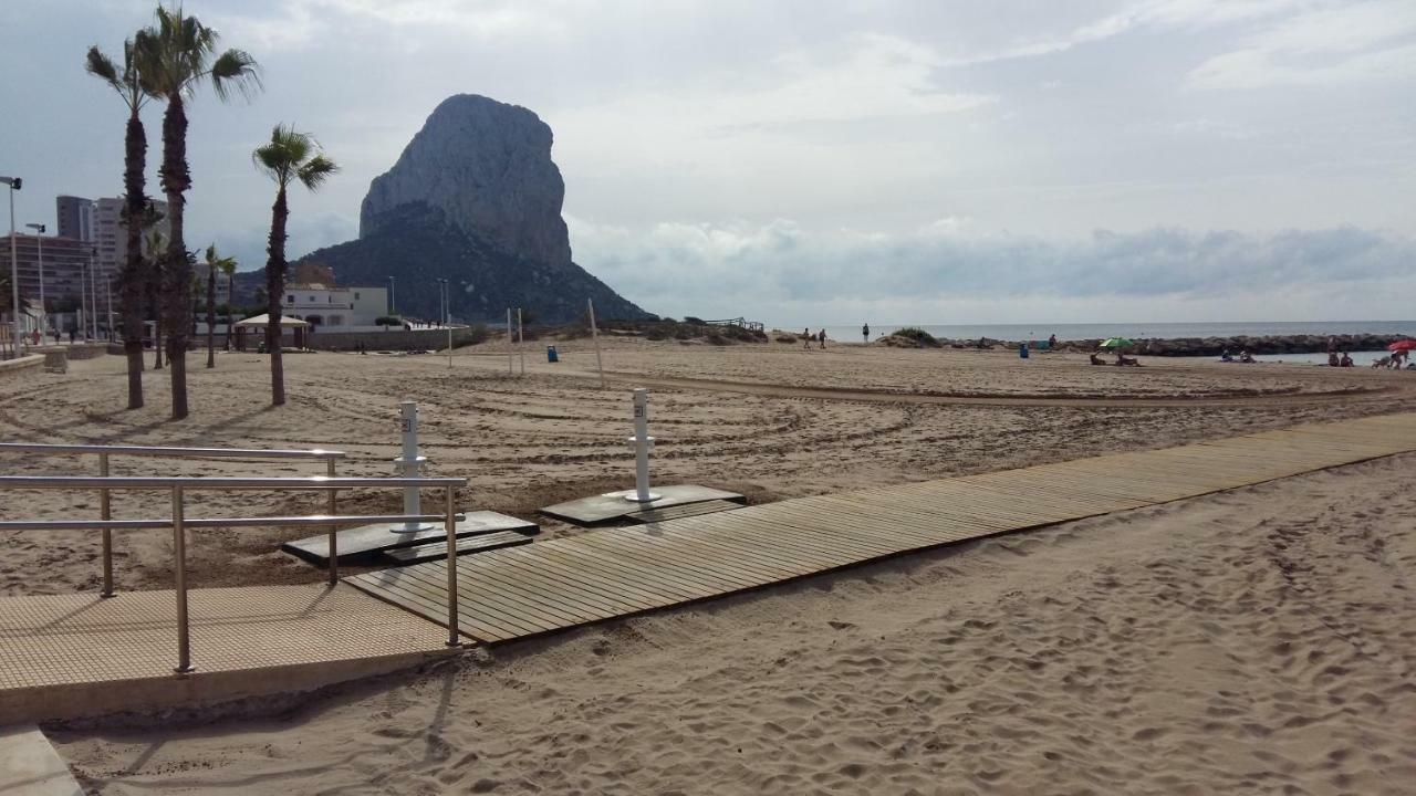 Apart. En Calpe A 150M. De La Playa Exterior photo