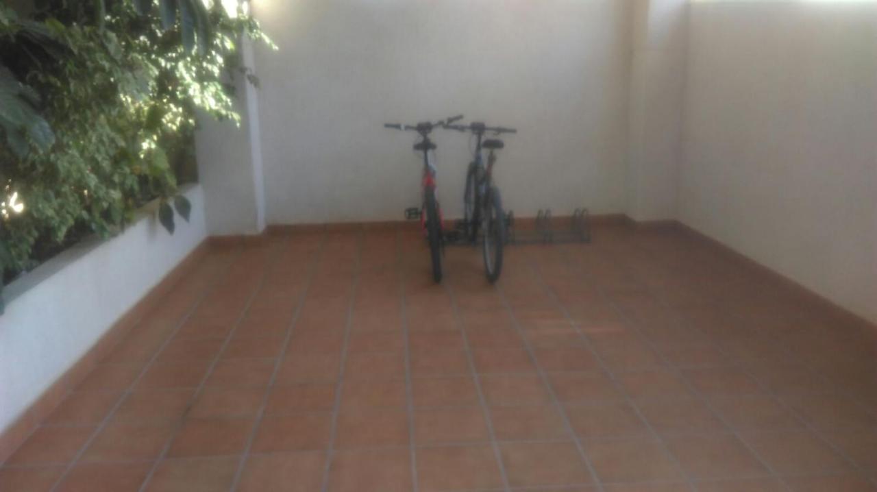 Apart. En Calpe A 150M. De La Playa Exterior photo